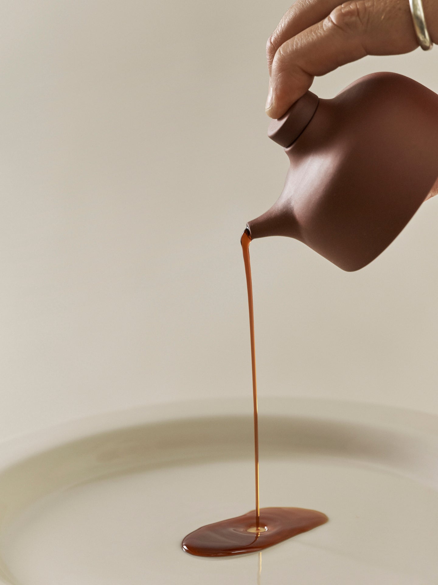 Sand Secrets Soy Pot