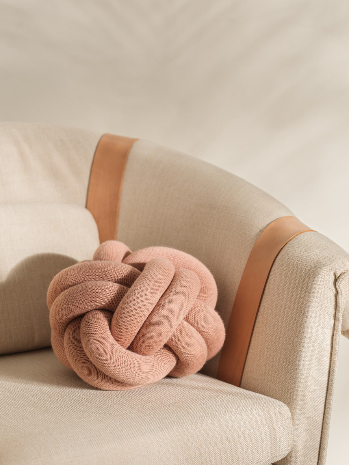 Knot Cushion