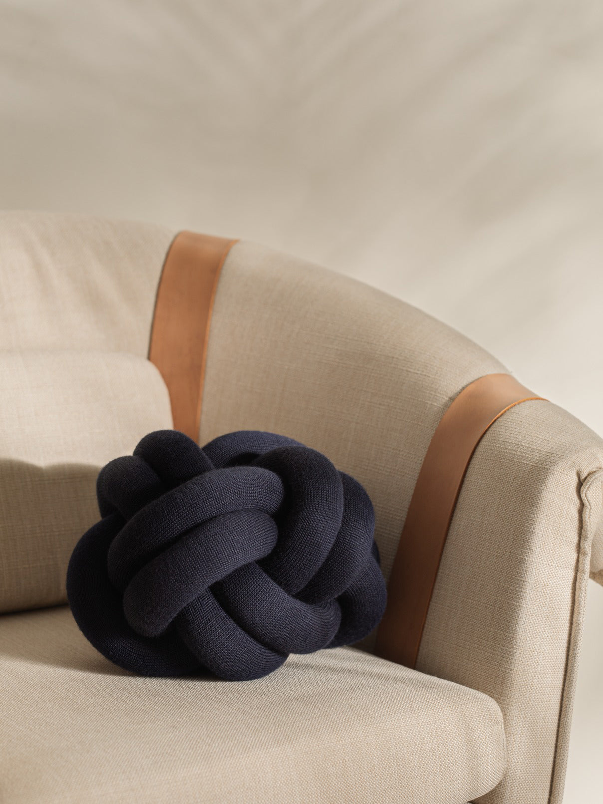 Knot Cushion