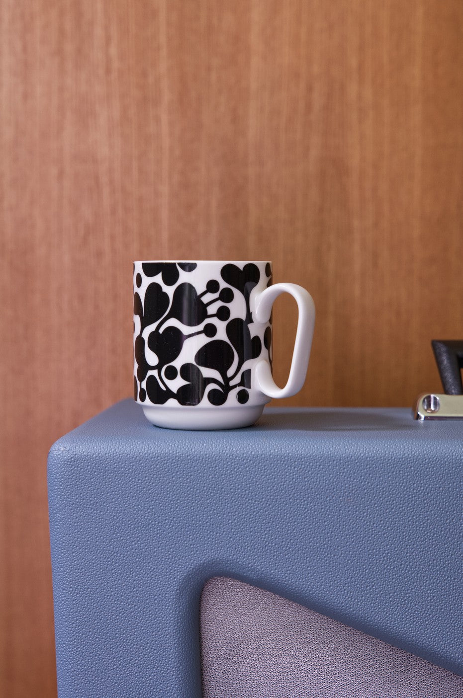 Birds 1967 Mug