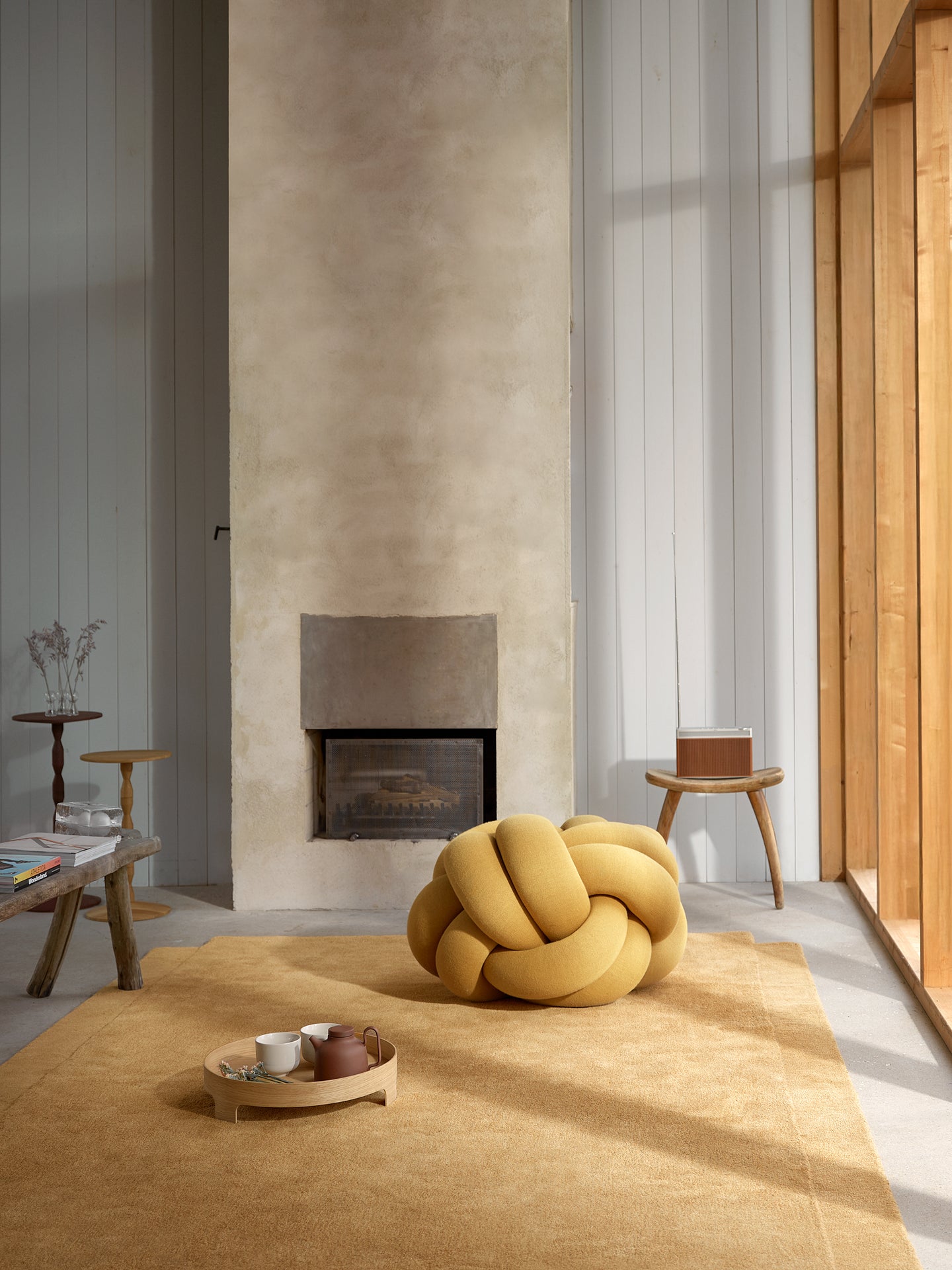 Knot Cushion Pouf US